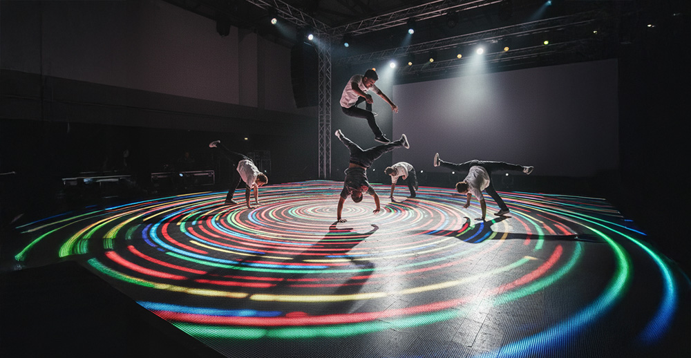 pista Led Alive Visions